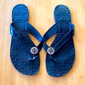 Tory Burch Leather Flip Flops 7.5